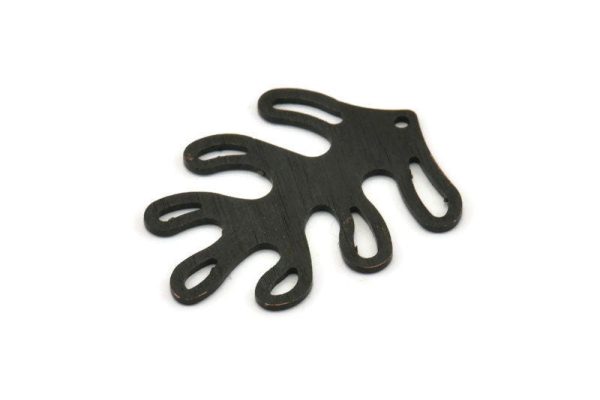 Black Leaf Charm, 4 Textured Oxidized Black Brass Leaf Charms With 1 Hole, Findings (32x25x0.80mm) M484 Hot on Sale